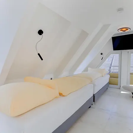 Haus Am 1n Apartment *